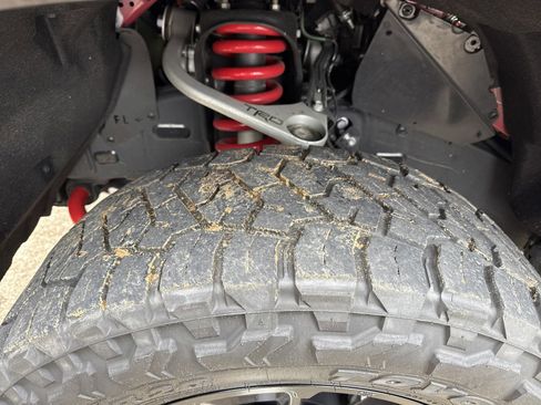 Used 2025 Toyota Sequoia Platinum image 9