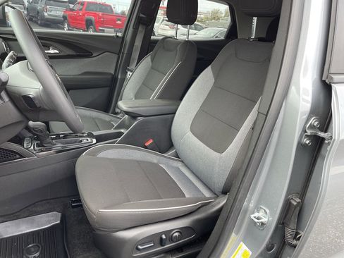 Used 2023 Chevrolet TrailBlazer LT image 19