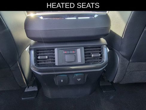 Used 2022 Ford F150 Lariat w/ Equipment Group 502A High image 10