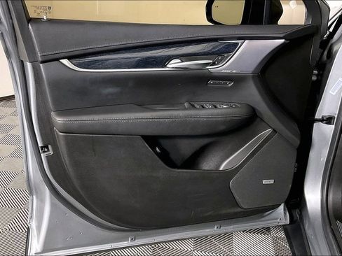 Used 2024 Cadillac XT5 Premium Luxury AWD/4WD image 22