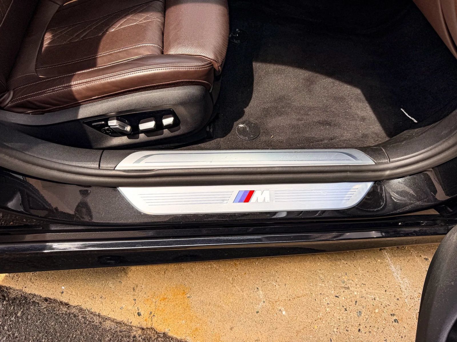 Used 2018 BMW ALPINA B7 xDrive AWD/4WD image 22
