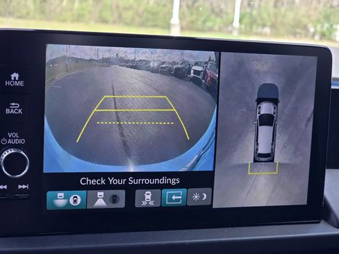 Used 2024 Honda Pilot TrailSport image 19