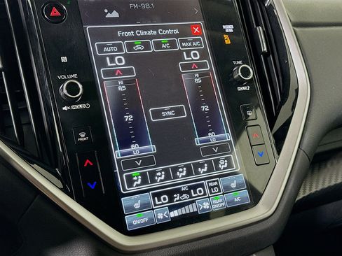 Used 2025 Subaru Ascent Premium image 22