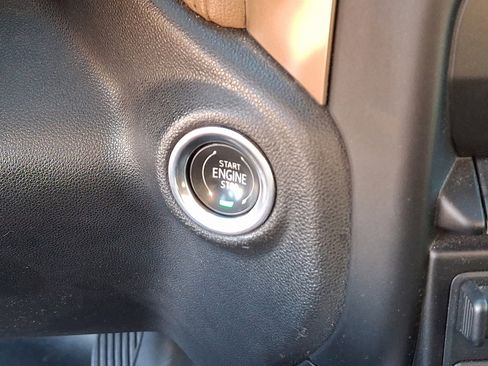 Used 2020 Chevrolet Silverado 1500 High Country image 26