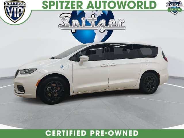 Used 2022 Chrysler Pacifica Touring-L w/ Uconnect Theater Family Group FWD image 7
