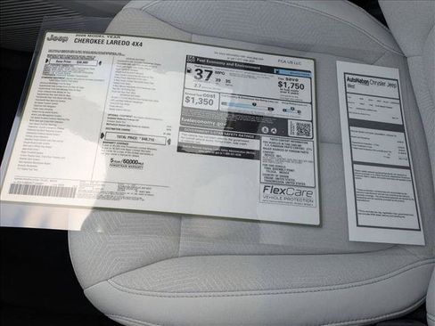 New 2026 Jeep Cherokee Laredo AWD/4WD image 18