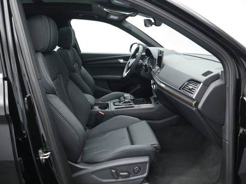 Used 2025 Audi Q5 2.0T Premium Plus w/ Premium Plus Package image 22