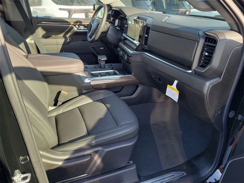 New 2026 Chevrolet Silverado 1500 RST w/ Convenience Package II image 18