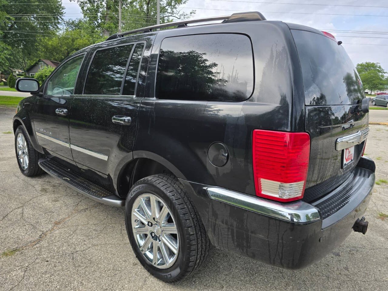 Used 2007 Chrysler Aspen Limited AWD/4WD image 7