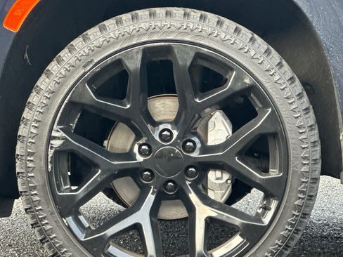 Used 2021 GMC Yukon Denali image 27