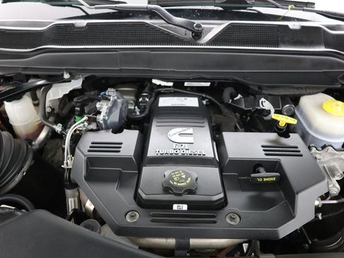 Used 2024 RAM 3500 Laramie w/ Night Edition image 25