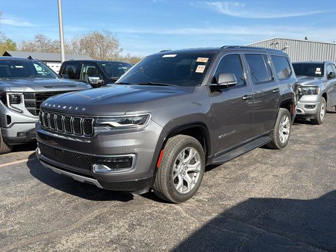 Used 2022 Jeep Wagoneer Series II AWD/4WD image 1