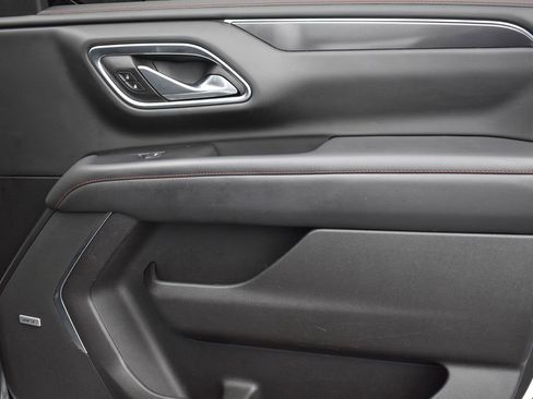 Used 2021 Chevrolet Tahoe RST w/ Luxury Package image 33