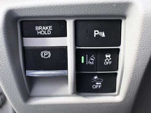 Used 2019 Acura MDX w/ Technology & Entertainment AWD/4WD image 26