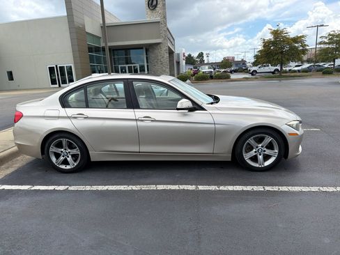 Used 2015 BMW 328i Sedan RWD image 10