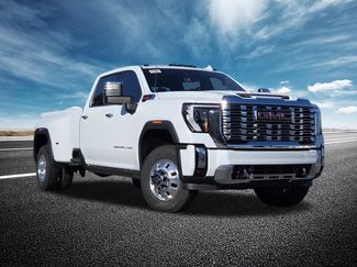 New 2026 GMC Sierra 3500 Denali w/ Denali Reserve Package video 2