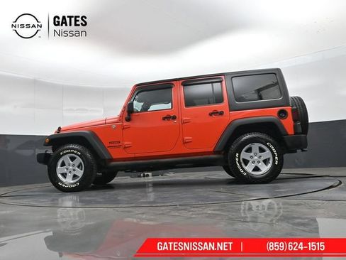 Used 2015 Jeep Wrangler Unlimited Sport w/ Quick Order Package 24S AWD/4WD image 37
