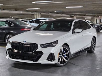 New 2026 BMW 550e xDrive w/ Executive Package