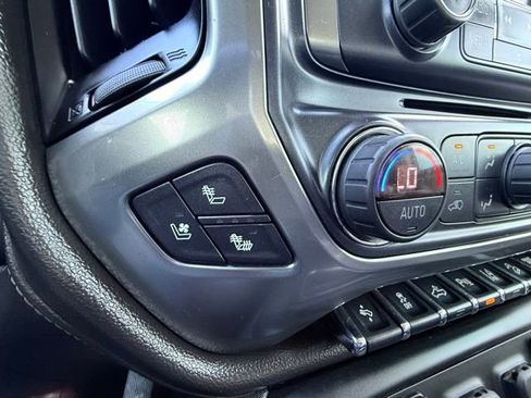 Used 2019 Chevrolet Silverado 2500 LTZ w/ Duramax Plus Package AWD/4WD image 28