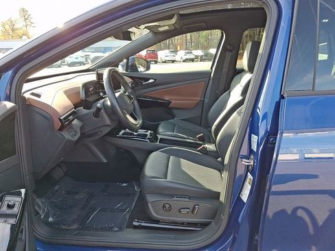 Used 2022 Volkswagen ID.4 Pro S image 16