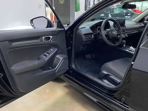 Used 2025 Honda Civic LX image 12