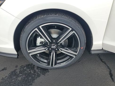 New 2025 Honda Accord Sport image 17