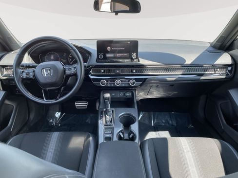 Used 2022 Honda Civic Sport image 4