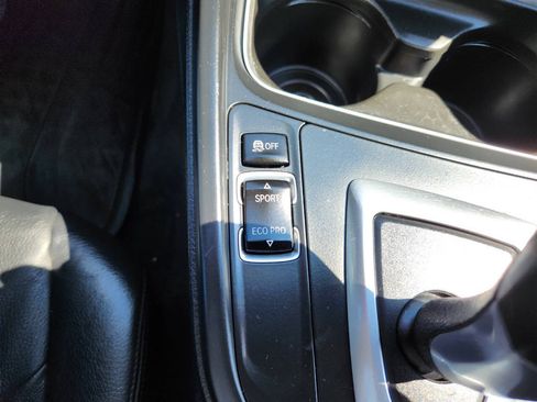 Used 2014 BMW 328i xDrive Sedan AWD/4WD image 24