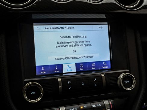 Used 2021 Ford Mustang Shelby GT500 w/ Carbon Fiber Track Pack RWD image 59