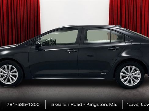 Certified 2024 Toyota Corolla LE w/ LE Convenience Package image 8