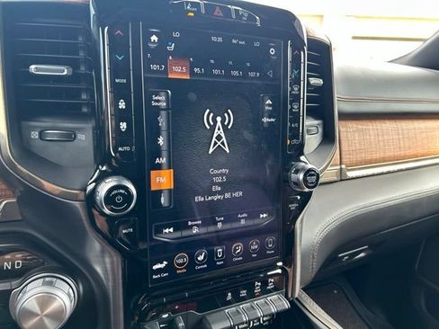 Used 2020 RAM 1500 Limited RWD image 30