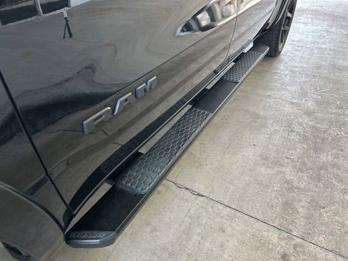 Used 2020 RAM 1500 Laramie image 16