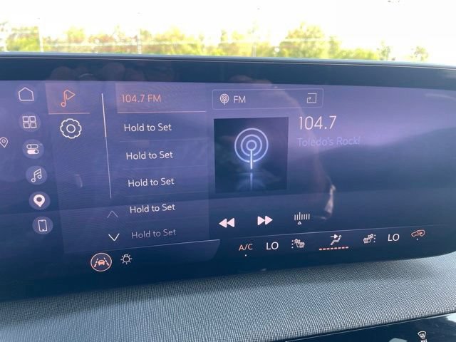 Used 2026 Buick Enclave Preferred FWD image 23