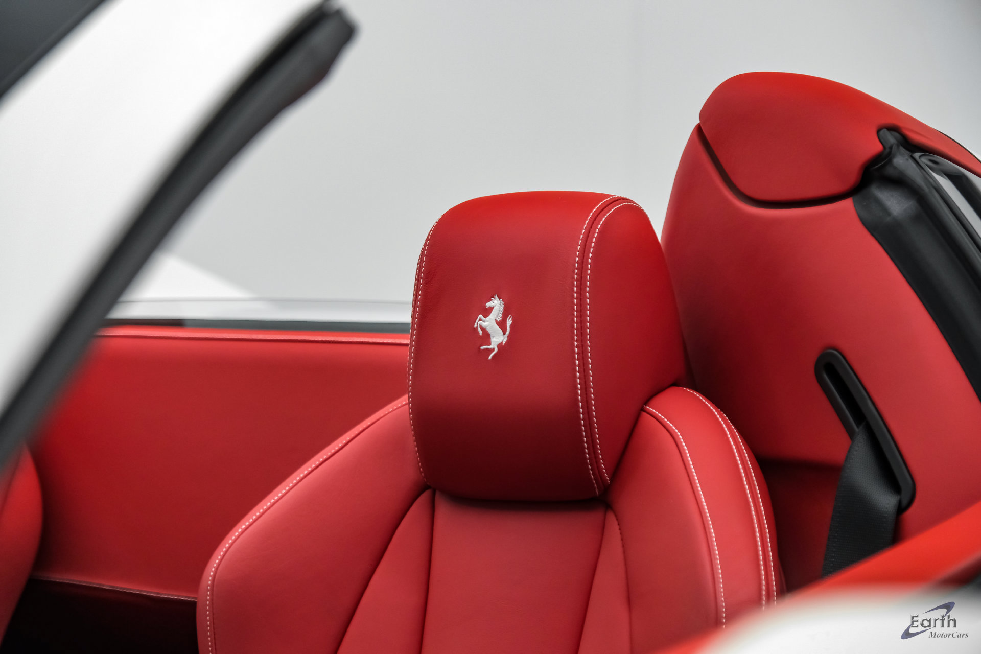 Used 2015 Ferrari 458 Spider RWD image 54