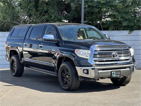Used 2017 Toyota Tundra 1794 Edition AWD/4WD image 8