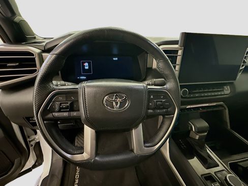 Used 2025 Toyota Tundra Limited image 18
