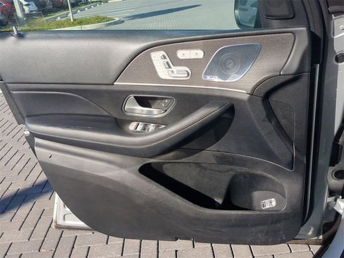 Used 2020 Mercedes-Benz GLE 350 4MATIC image 32