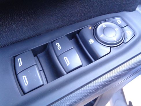 Used 2023 GMC Sierra 2500 Pro w/ Convenience Package image 61