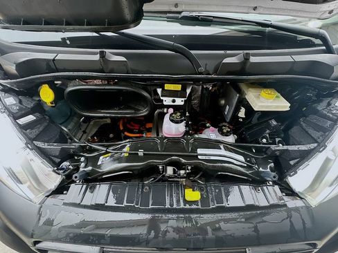 Used 2024 RAM ProMaster 3500 w/ Delivery Van Package image 33