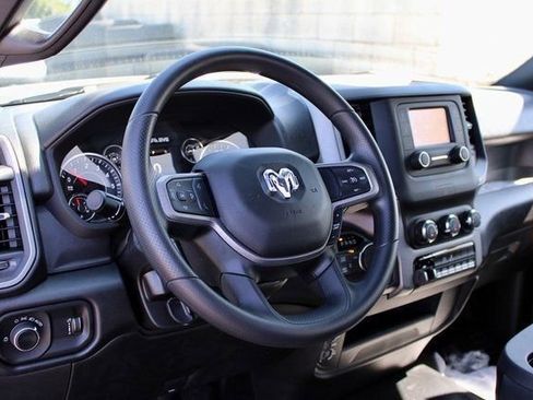 New 2024 RAM 3500 Tradesman w/ Chrome Appearance Group image 13