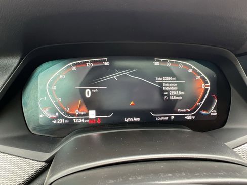 Used 2023 BMW X6 xDrive40i w/ M Sport Package image 18