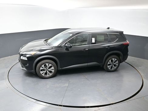 Used 2023 Nissan Rogue SV AWD/4WD image 42