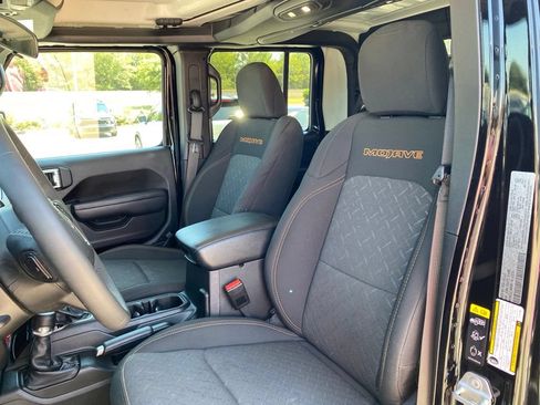 Used 2026 Jeep Gladiator Mojave AWD/4WD image 22