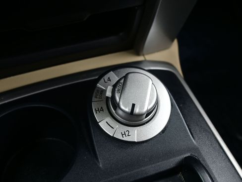 Used 2013 Toyota 4Runner SR5 image 24