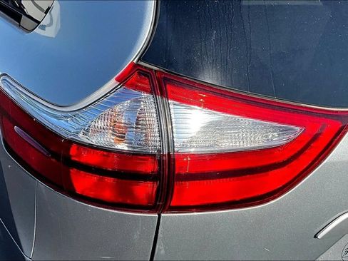 Used 2019 Toyota Sienna XLE FWD image 18