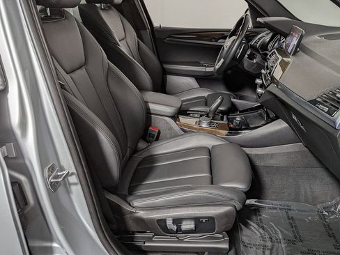 Used 2019 BMW X3 xDrive30i w/ Driving Assistance Package image 24