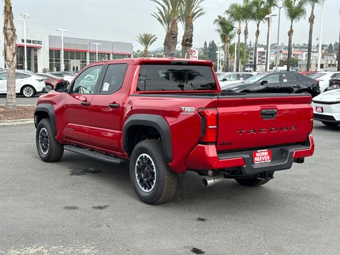 New 2025 Toyota Tacoma TRD Off-Road image 9