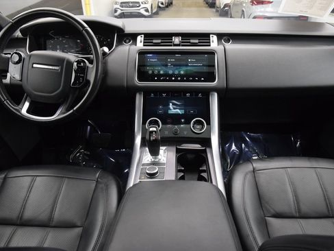 Used 2020 Land Rover Range Rover Sport HSE image 19