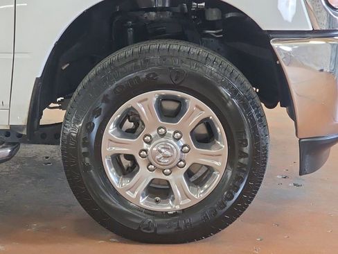 Used 2024 RAM 2500 Big Horn image 8