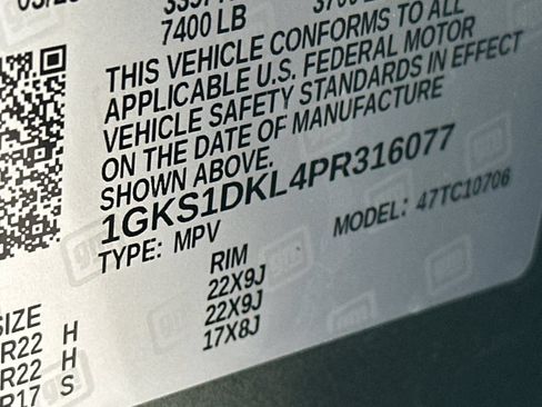 Used 2023 GMC Yukon Denali RWD image 34